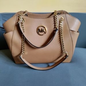 Michael Kors tote bag